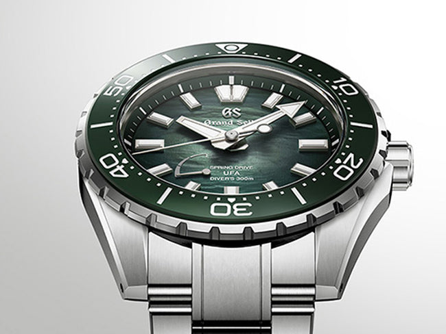 SLGB025 - Spring Drive U.F.A. Ushio 300 Titanium Diver