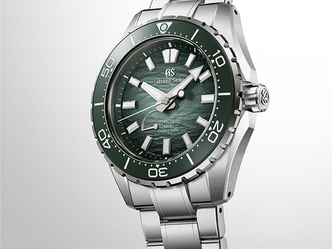 SLGB025 - Spring Drive U.F.A. Ushio 300 Titanium Diver